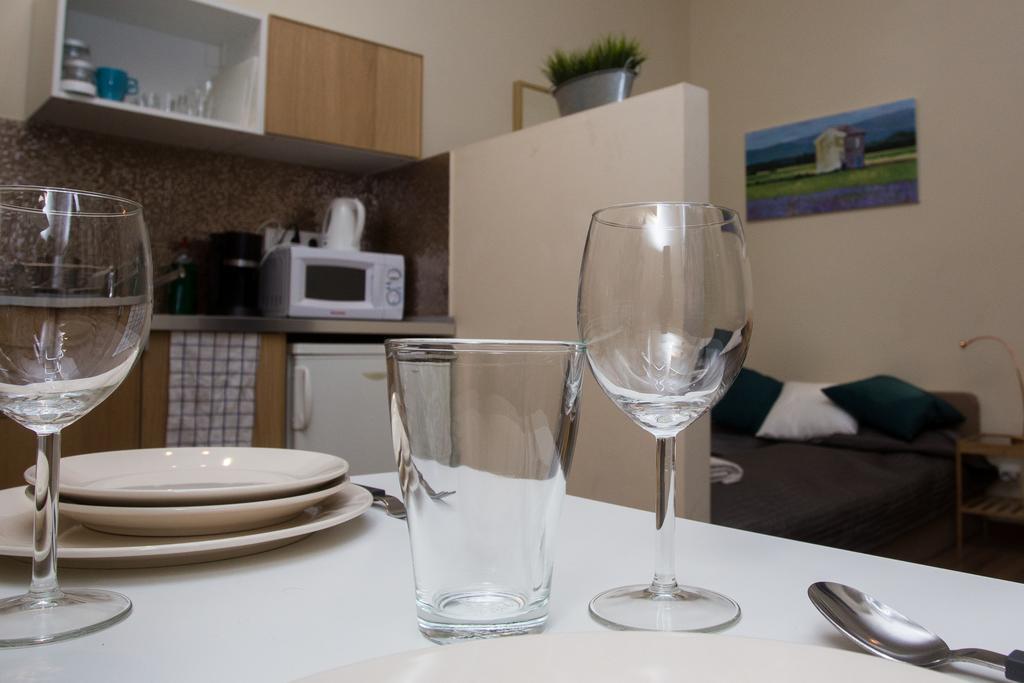 Home Apartment Near Blaha Lujza Square Budapest Esterno foto